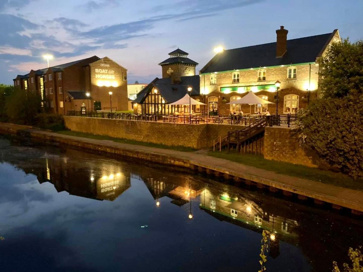 Boat & Horses Inn オールダム エクステリア 写真